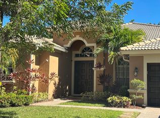 4000 E Hibiscus St, Weston, FL 33332