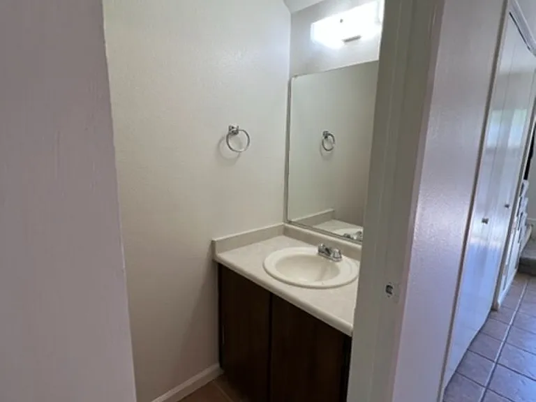 279 College View Dr — Photo 9