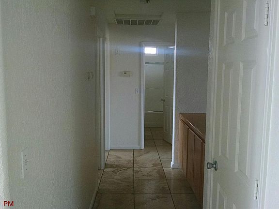 5th image of 15038 Odell Ct