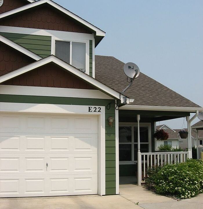 1st image of 802 Waterglen Dr #E22