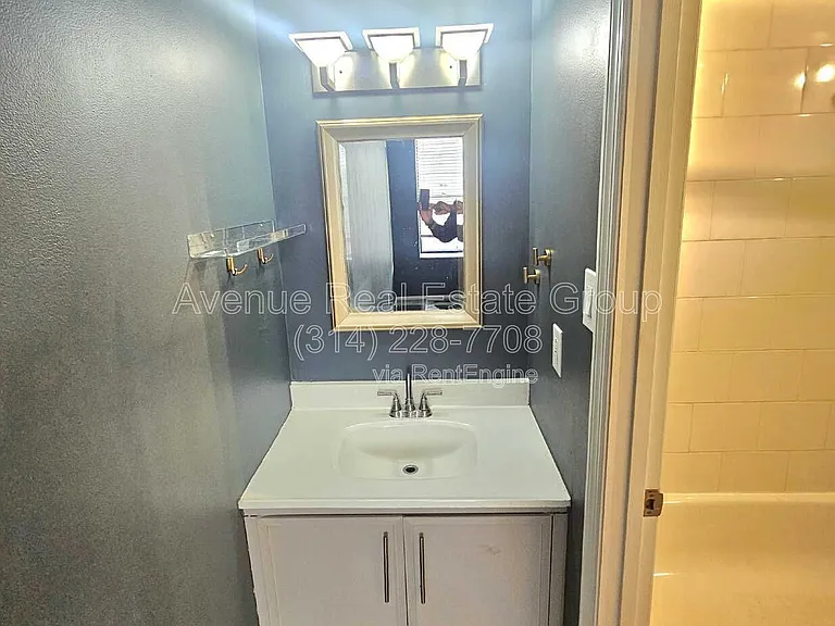4322 Maryland Ave — Photo 17