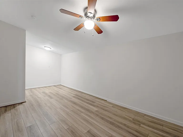 910 Judiway St — Photo 20