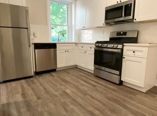 908 S 47th St #1F, Philadelphia, PA 19143