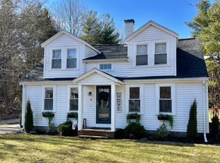 30 Worcester St, Taunton, MA 02780
