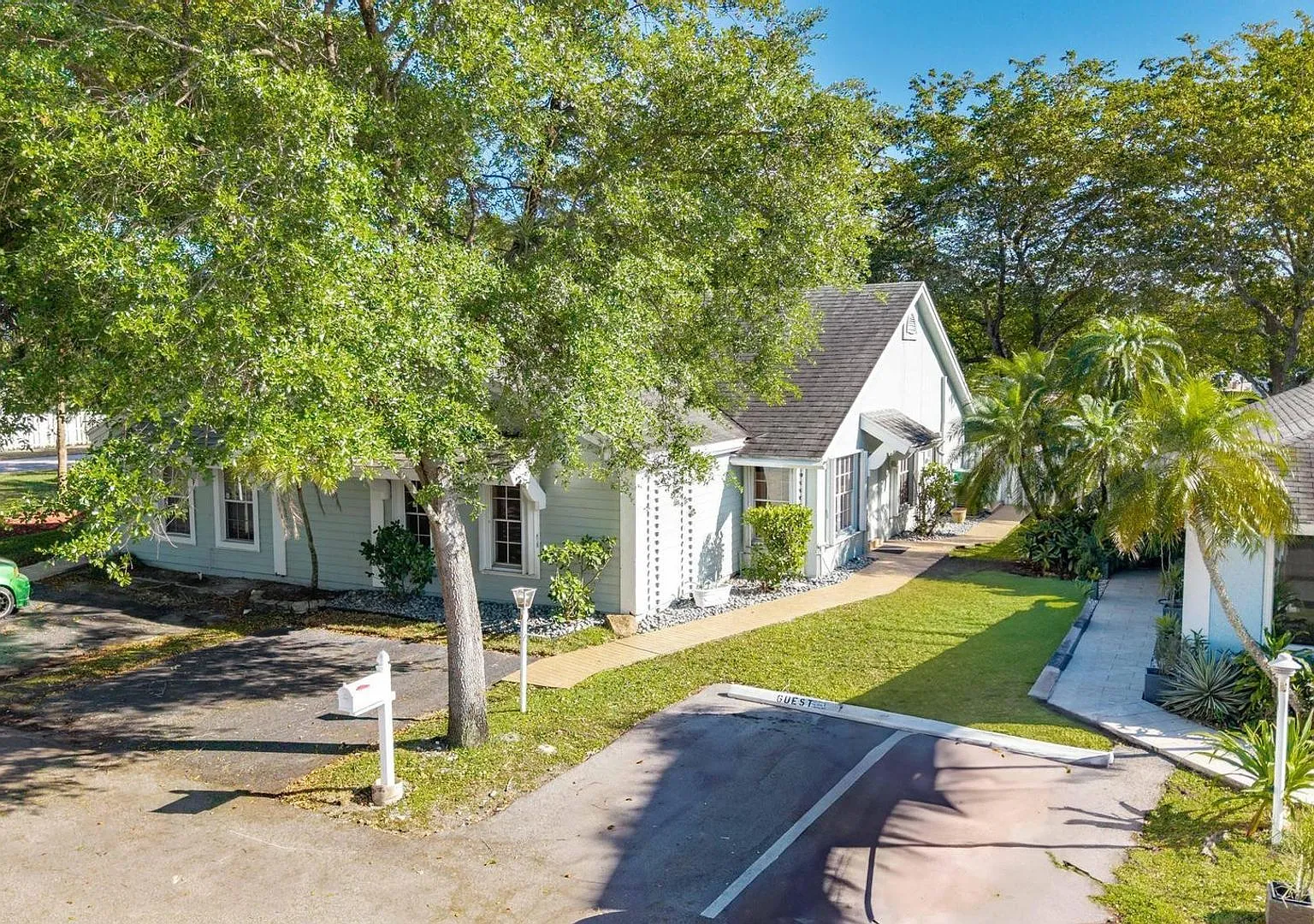 11110 Sw 9th Pl Davie, Fl 33324 — Photo 1