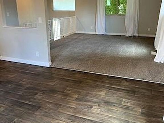 5th image of 739 E Whispering Pine Dr