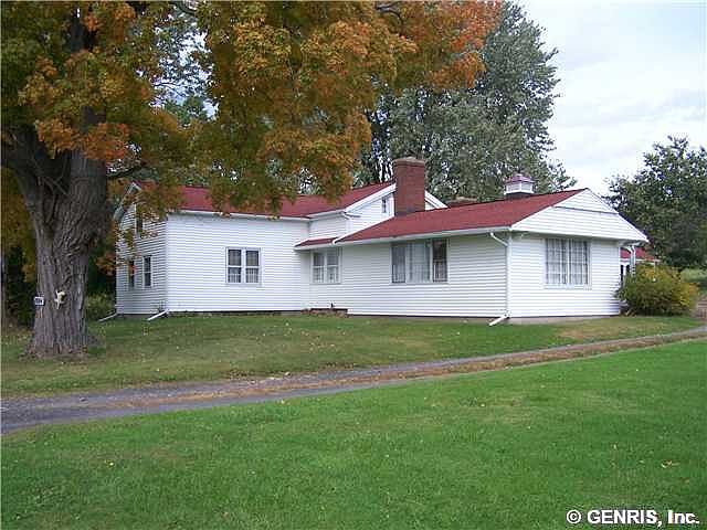 1st image of 8004 W Port Bay Rd