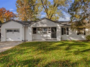 11402 Elmwood Ave, Kansas City, MO 64137