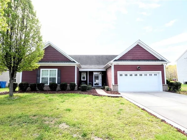 4521 Moonlight Way, Chesapeake, VA 23321