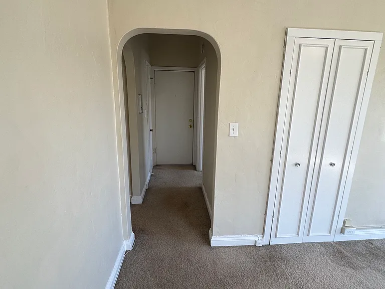 Norris Apartments — Photo 12
