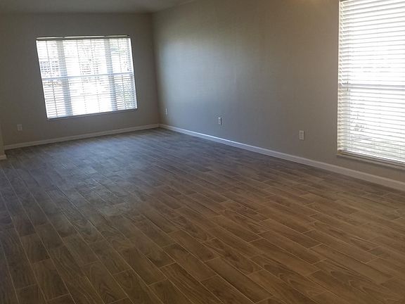 5th image of 11517 Misty Isle Ln