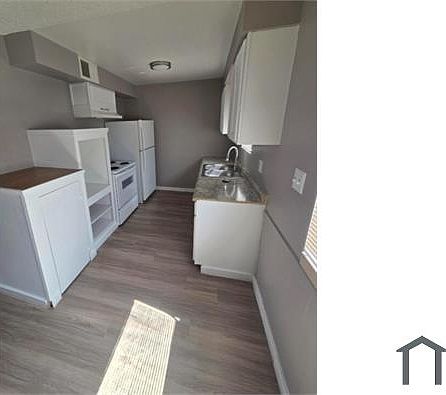1st image of 2104 Sunrise Ave APT 16