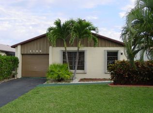 5389 Mirror Lakes Blvd, Boynton Beach, FL 33472