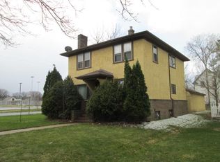 995 Allen Ave, West Saint Paul, MN 55118