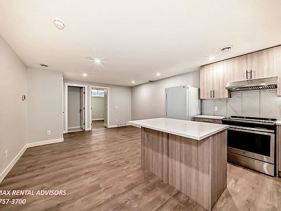 5th image of 404 Lucas Blvd NW #Basement