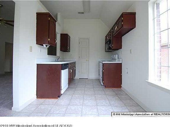 3rd image of 5731 Kayla Dr