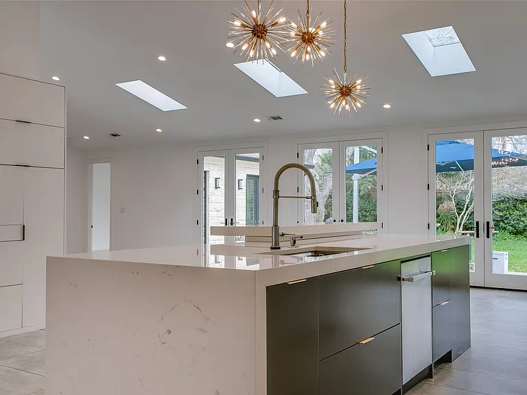 2045 Marydale Dr — Photo 20