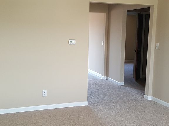 2nd image of 445 Lenney Dr APT 1