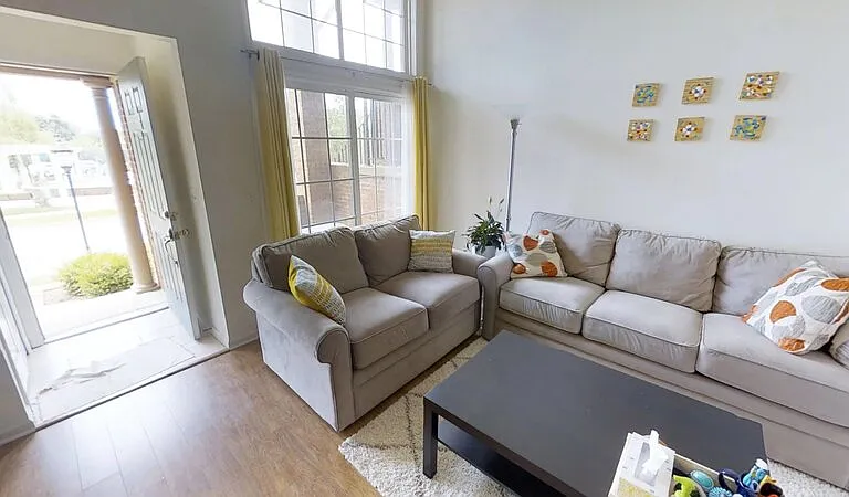 2741 Barclay Way — Photo 4