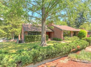 552 Beach St, Ashland, OR