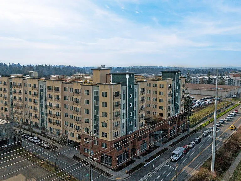 Interurban Senior Living Apartments — Photo 32