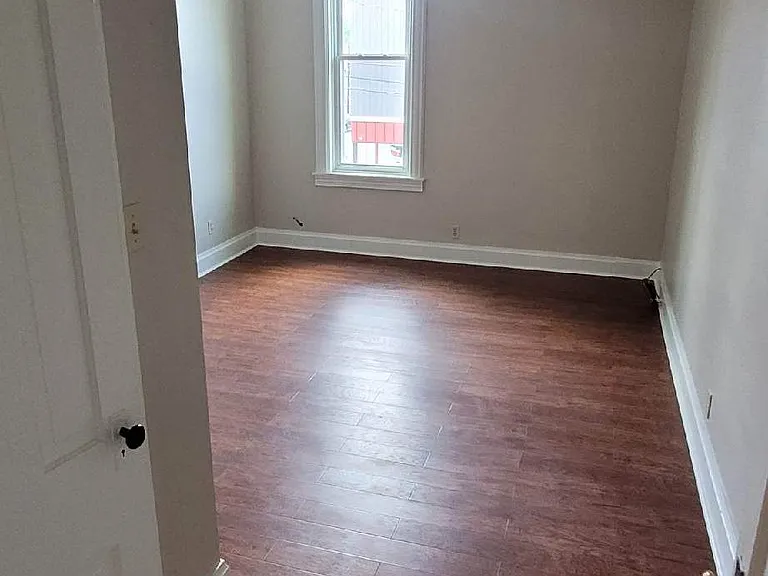 305 E Main St #307 — Photo 4