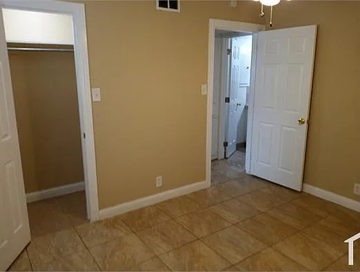 925 Sunset Ave — Photo 8