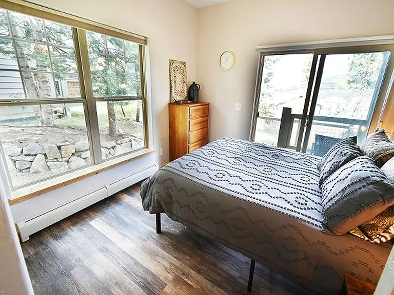 734 E Anemone Trl — Photo 26