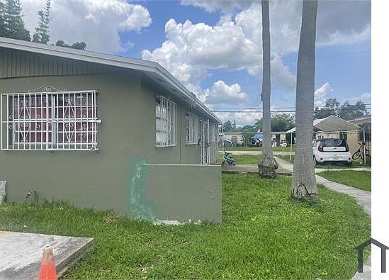 1st image of 1042 NW 13th St