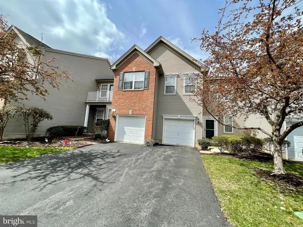 5 Warwick Rd, Princeton Junction, NJ 08550