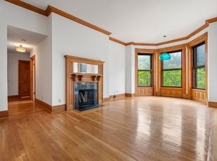 280 Commonwealth Ave APT 201, Boston, MA 02116