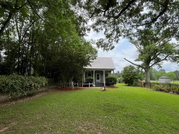 54 Hobart Walker Rd, Carriere, MS 39426