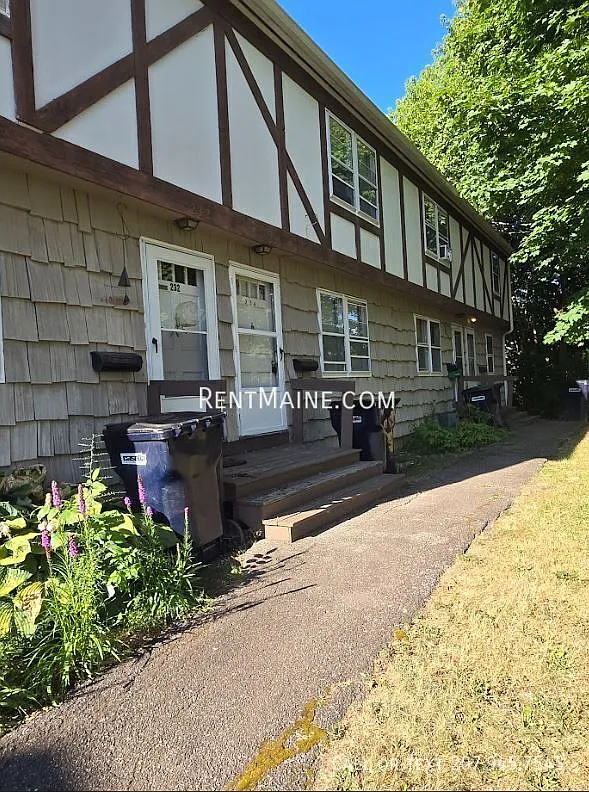 2 bed, $1,600 — Photo 1