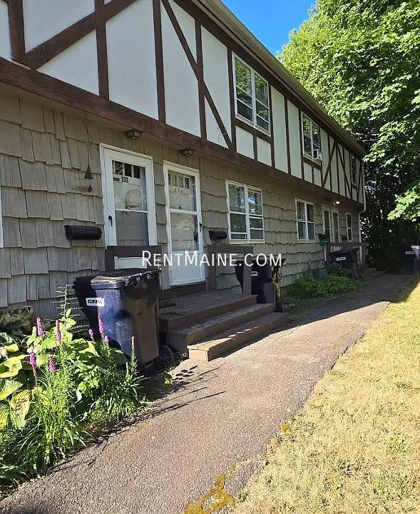 236 Mount Hope Ave