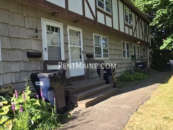 236 Mount Hope Ave, Bangor, ME 04401