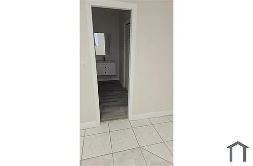 581 Burlington St Photo 1