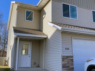 616 Tanager Path, Mankato, MN 56001