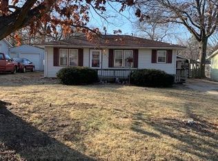 2011 SE Ohio Ave, Topeka, KS 66607