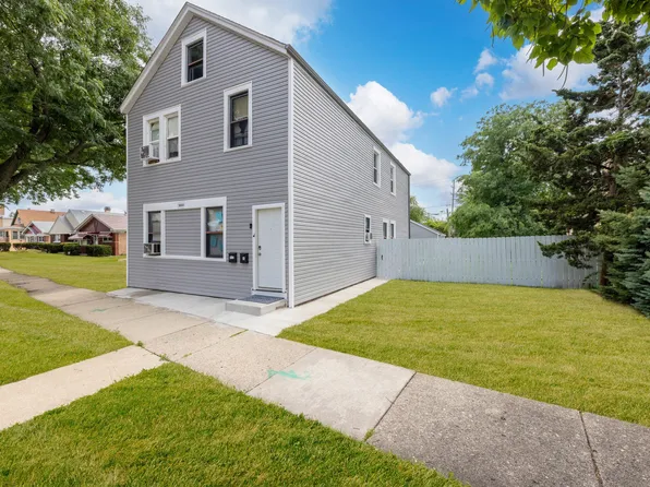 3800 Saint Paul Ave, Bellwood, IL 60104