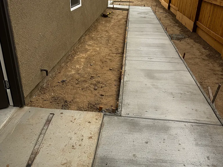 8215 Tydeman Dr — Photo 3