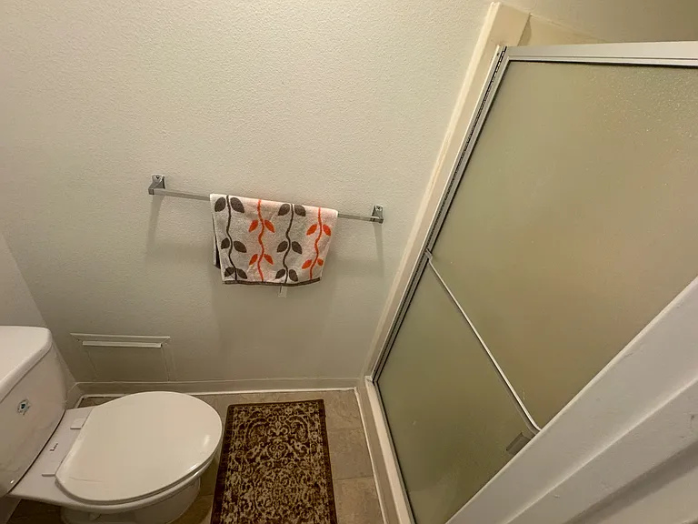 10331 Lindley Ave #229 — Photo 8