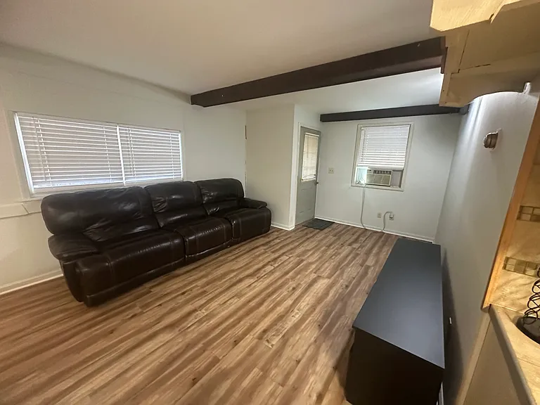 1500 Peaceful Hollow Rd — Photo 8