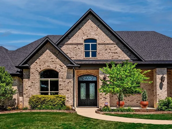 210 Tananger Springs Dr, Denison, TX 75021