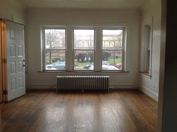 2nd image of 2024 N Narragansett Ave