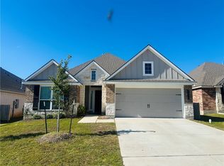 6208 Pocono Dr, College Station, TX 77845