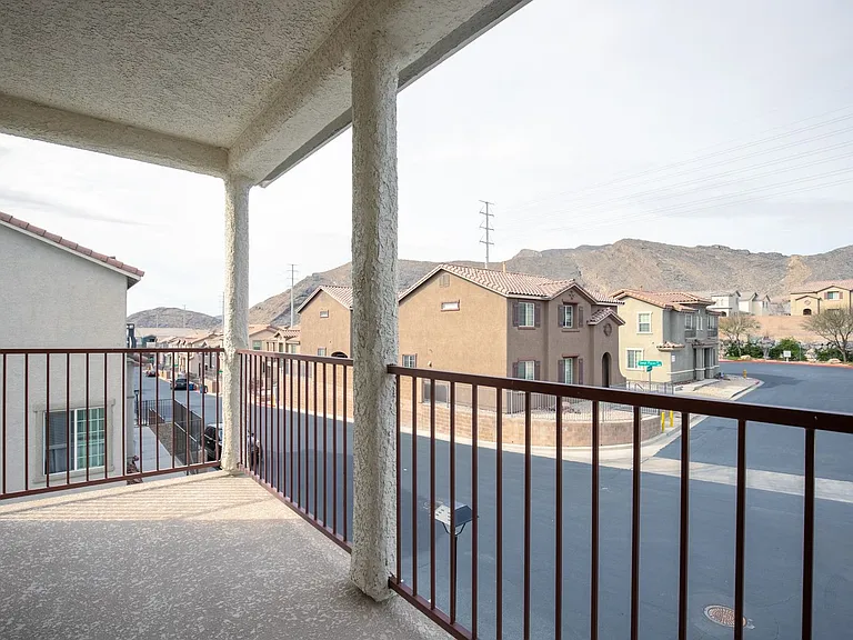4184 Swept Plains St — Photo 23