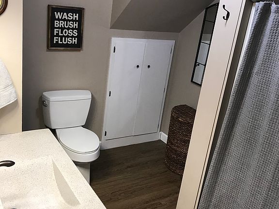 Main Floor Bathroom