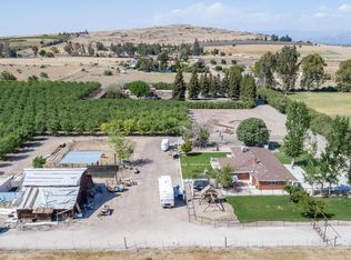 4545 N Riverbend Ave, Sanger, CA