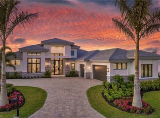 10471 Via Parma Way, Miromar Lakes, FL 33913