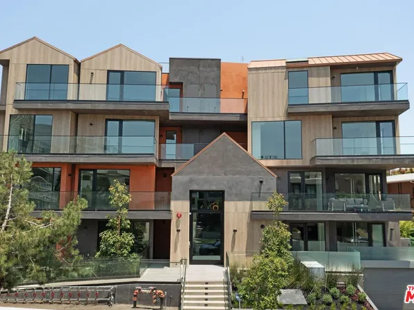 1618 Hilts Ave #203, Los Angeles, CA 90024